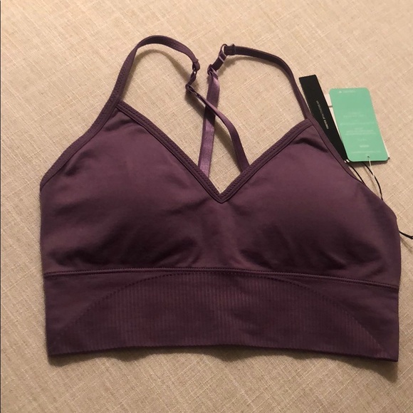 Purple criss-coss seamless sports bra size small - Picture 4 of 7